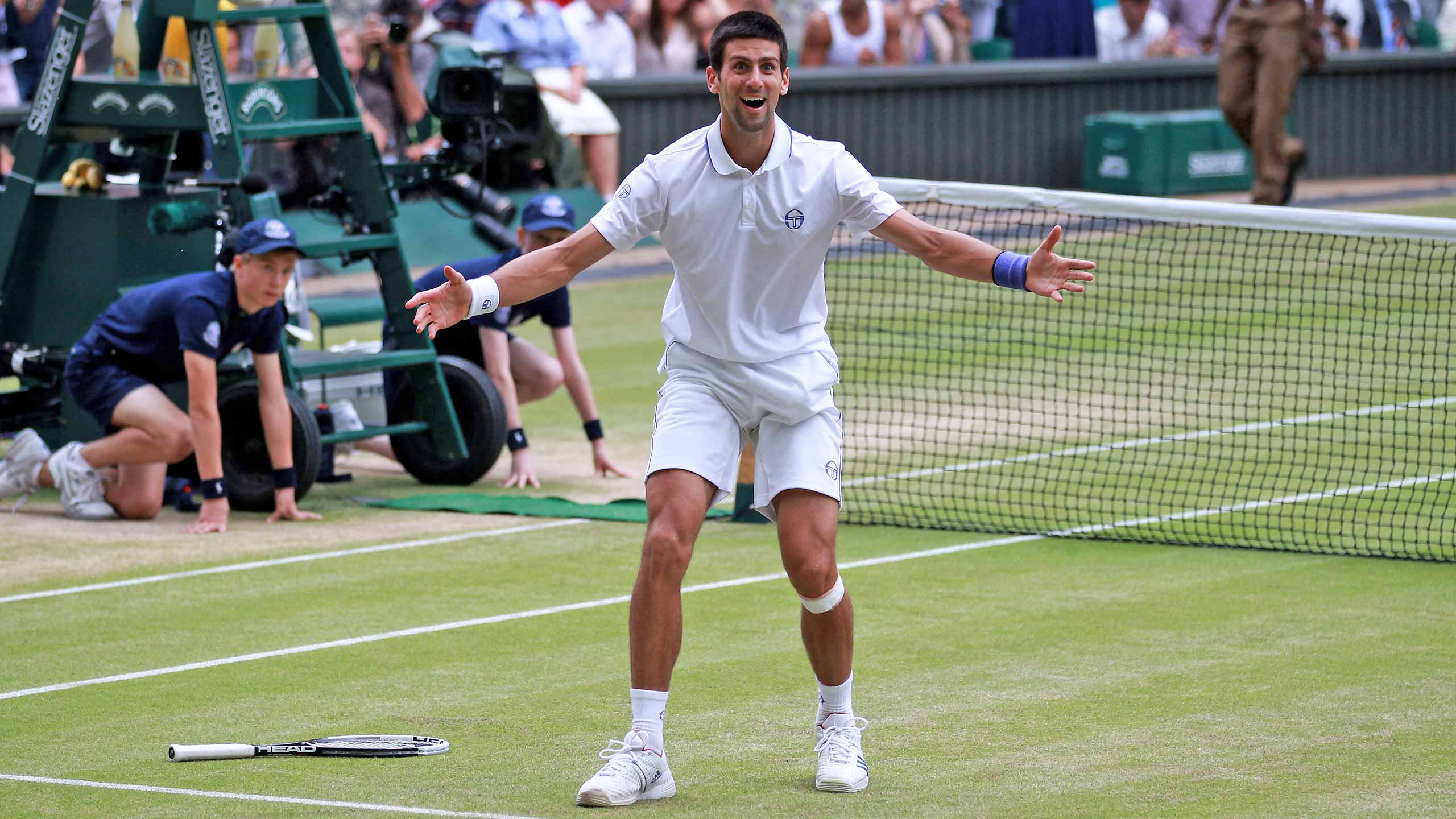 Djokovic wins Wimbledon for the first time, 2011.
